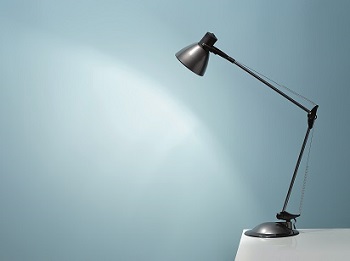 ISS 3560 01034 Lampe.jpg 744c7d1e f008 46e3 ba89 ef1f1dfe69a4